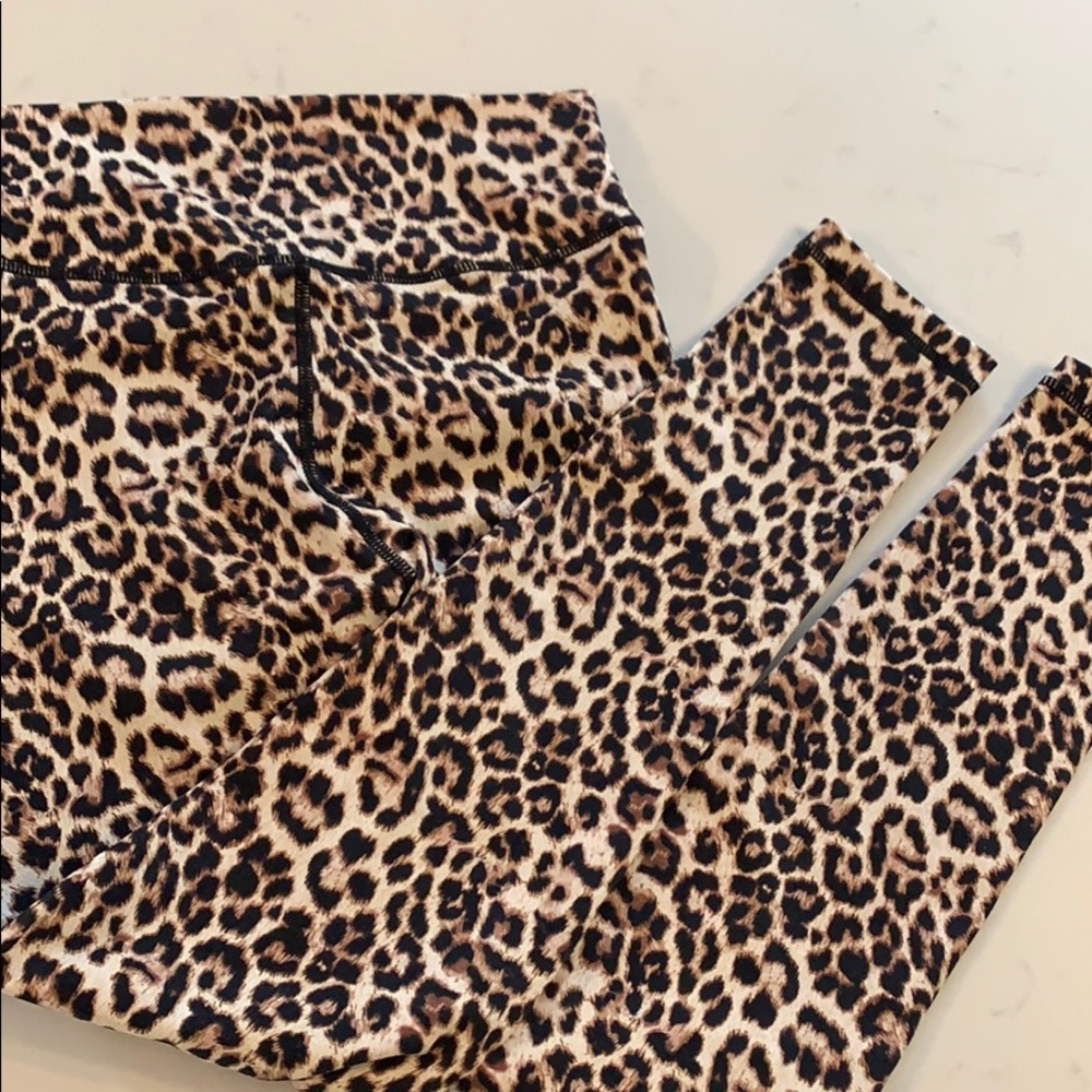 ZYIA Leopard Leggings